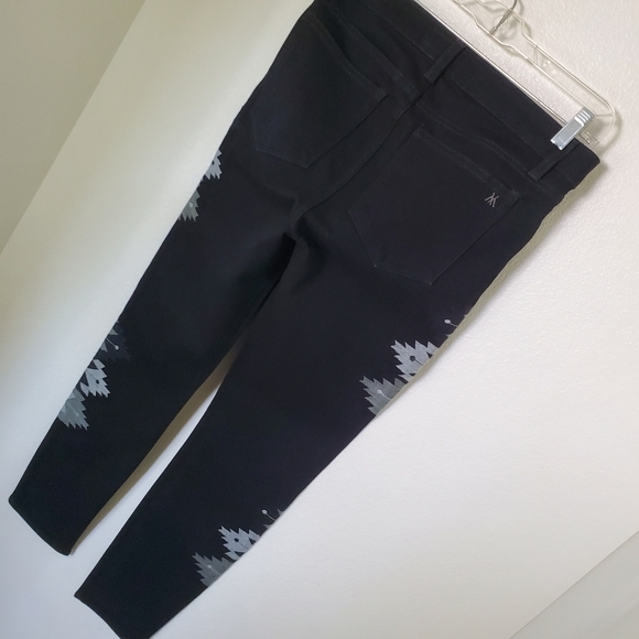 Miss Me Vintage Collection Black Boho Tribal Embroidered Jeans - Picture 13 of 16